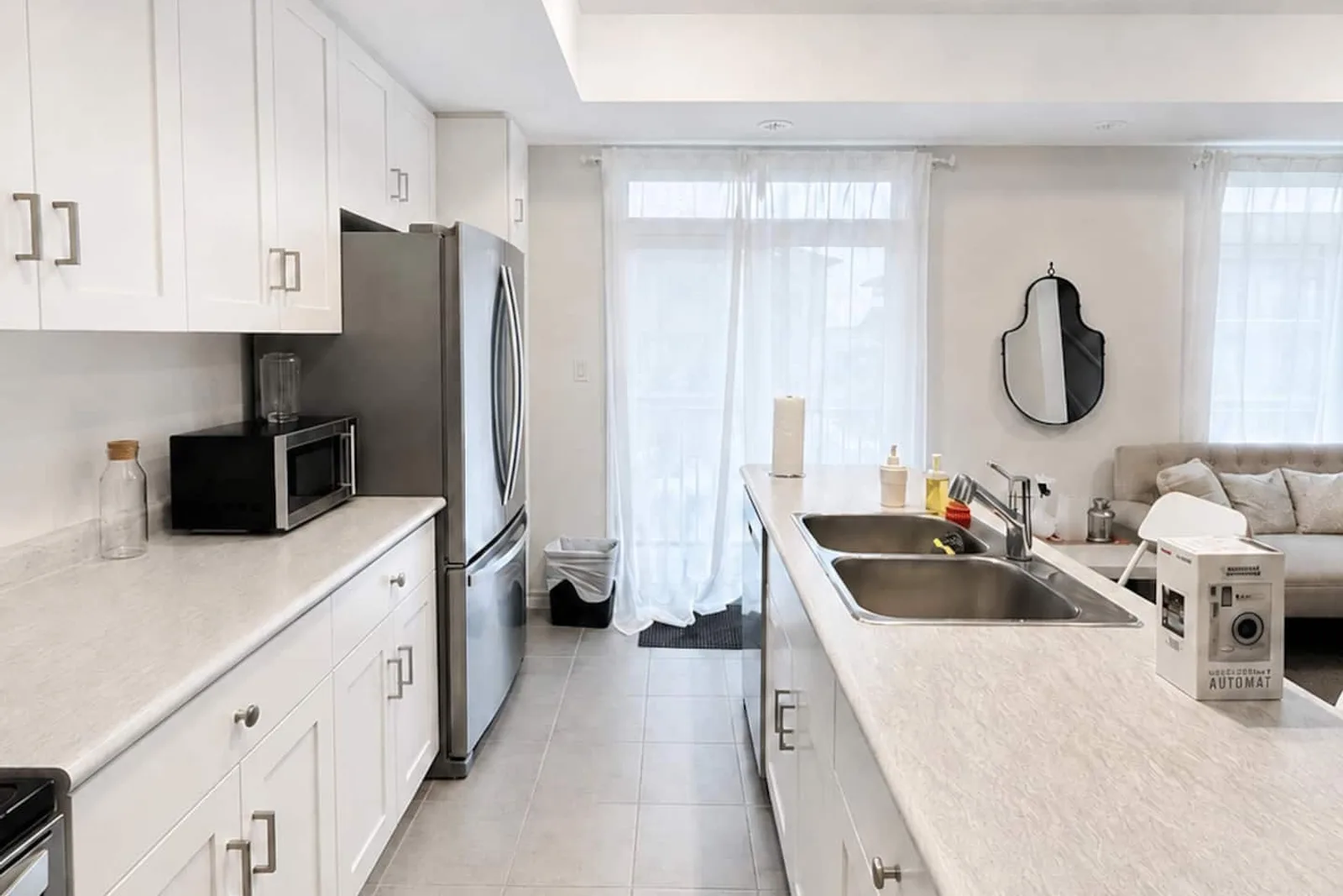 Fully equipped kitchen with full-size appliances and counter space