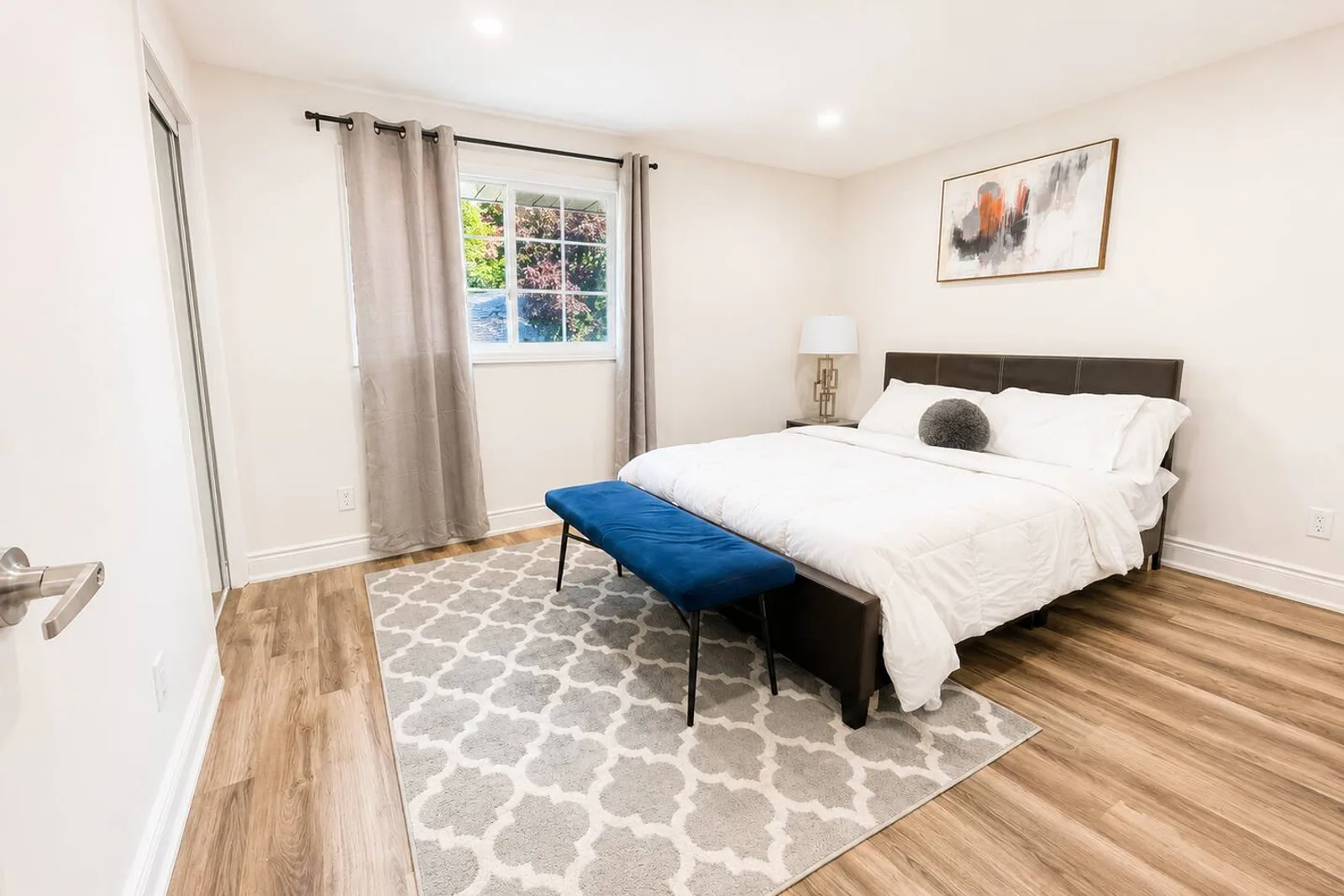 Third bedroom with a queen bed